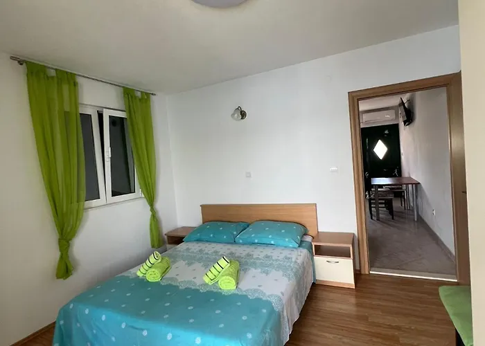 Appartamento 6 Majba